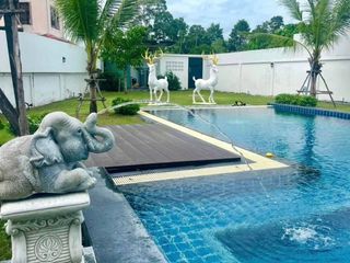Villa zum Kauf mit 4 Zimmer in Bang Lamung, Chonburi
