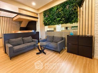 For sale 5 bedrooms condo in Yan Nawa, Bangkok