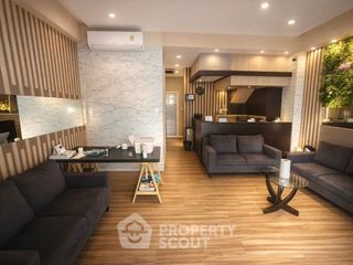 For sale 5 bedrooms condo in Yan Nawa, Bangkok