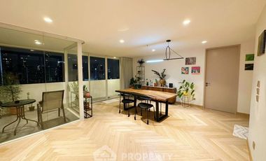 For sale 2 bedrooms condo in Watthana, Bangkok