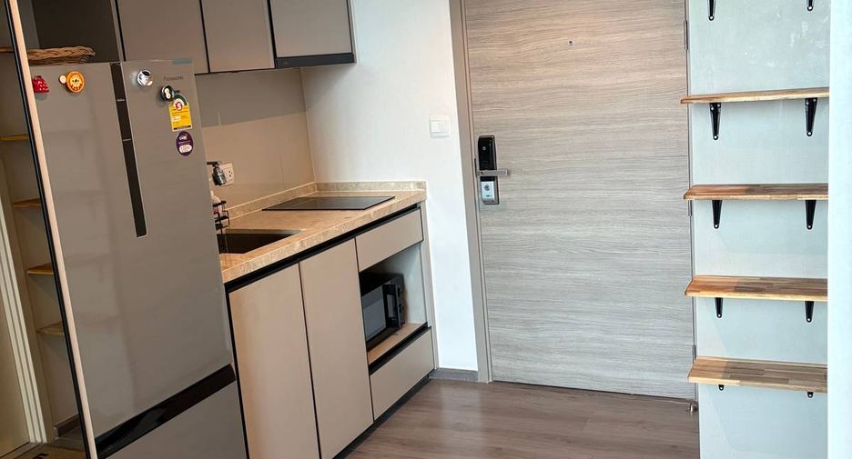 For sale 1 bed condo in Phaya Thai, Bangkok