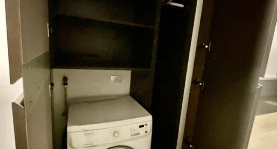 For sale 2 bedrooms condo in Sathon, Bangkok
