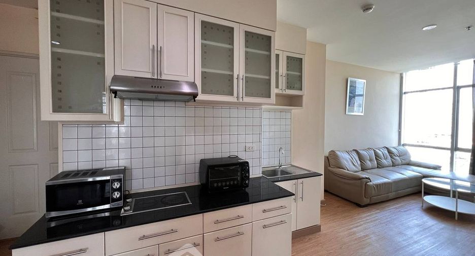For sale 2 bedrooms condo in Sathon, Bangkok