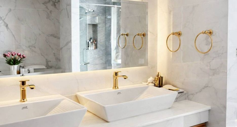For sale 4 bedrooms condo in Bang Kho Laem, Bangkok