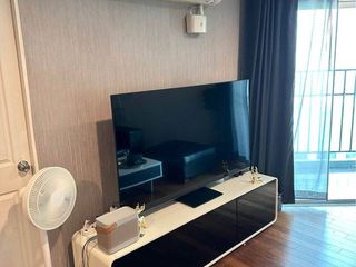 À vendre 2 chambres condo à Huai Khwang, Bangkok