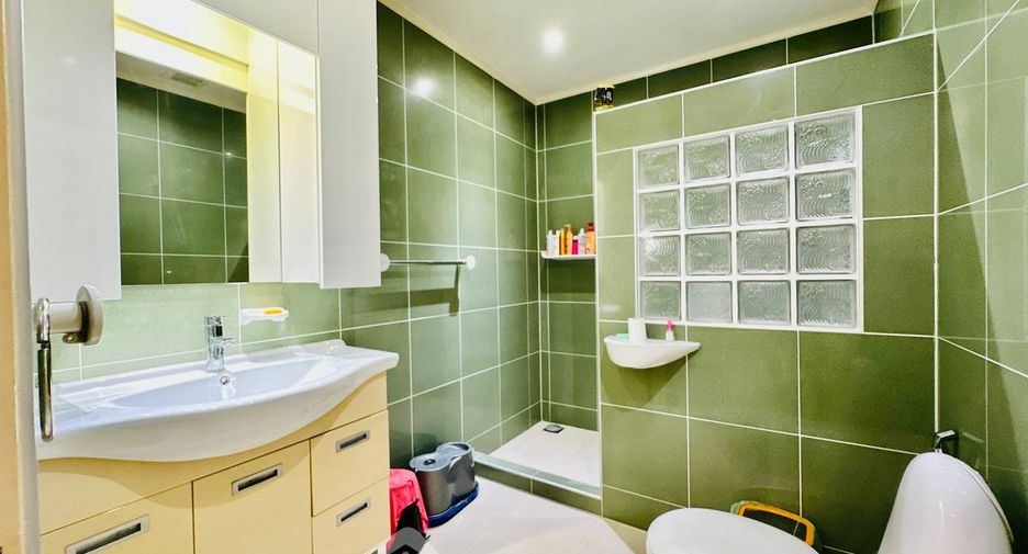 For sale 1 bed condo in Pratumnak, Pattaya