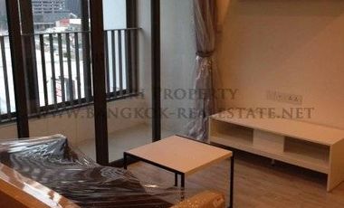 For sale 2 bedrooms condo in Huai Khwang, Bangkok