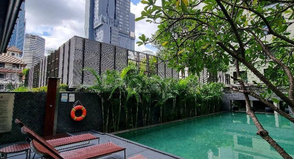 For sale 1 bed condo in Pathum Wan, Bangkok