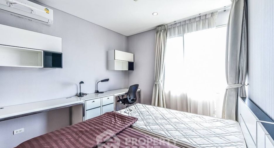 For sale 2 bedrooms condo in Khlong San, Bangkok