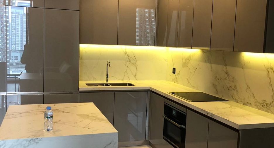 For sale 2 bedrooms condo in Watthana, Bangkok