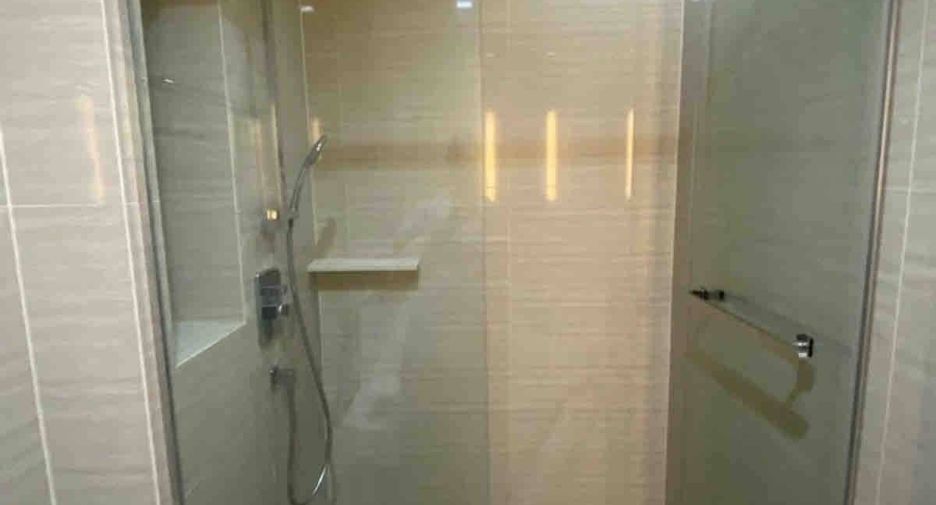 For sale 1 bed condo in Huai Khwang, Bangkok