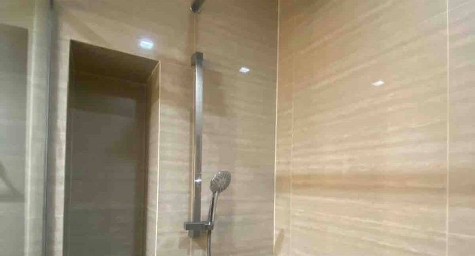 For sale 1 bed condo in Huai Khwang, Bangkok