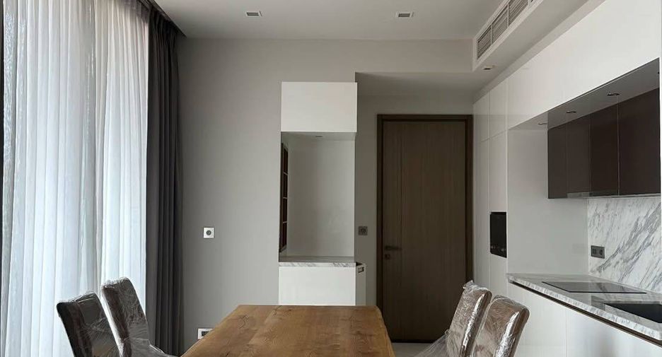 For sale 2 bedrooms condo in Watthana, Bangkok