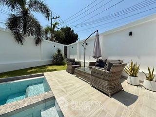 For sale 3 bedrooms villa in Bang Lamung, Chonburi