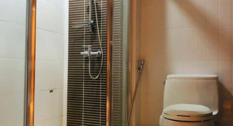 For sale 1 bed condo in Watthana, Bangkok