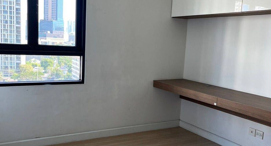 For sale 2 bedrooms condo in Sathon, Bangkok