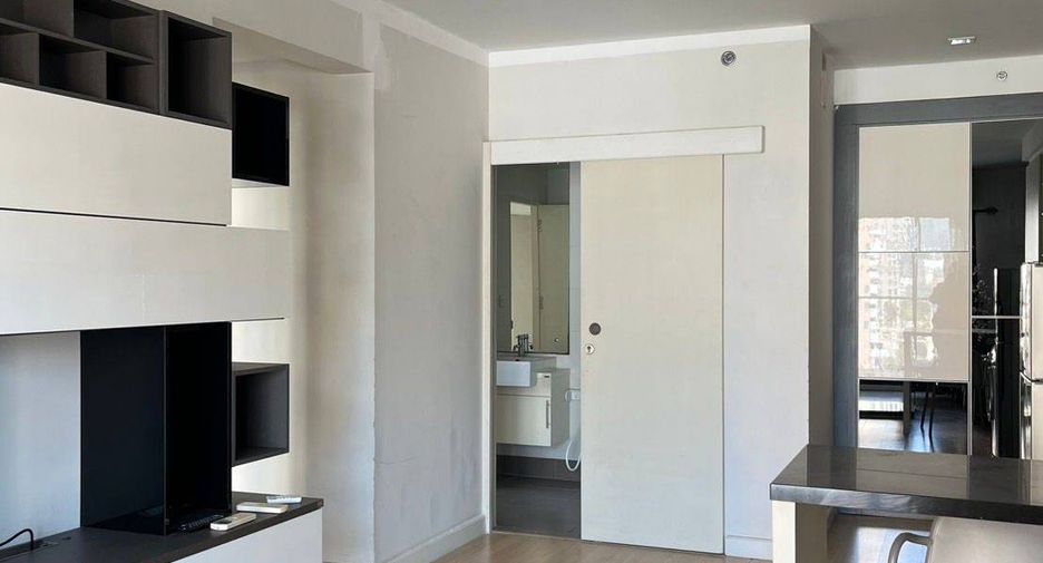 For sale 2 bedrooms condo in Sathon, Bangkok