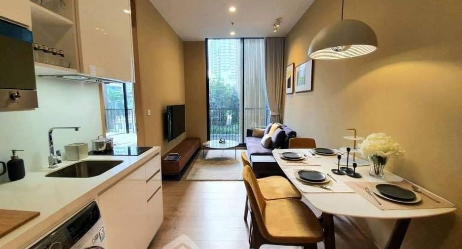 For sale 1 bed condo in Khlong Toei, Bangkok