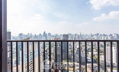 À vendre 3 chambres condo à Watthana, Bangkok