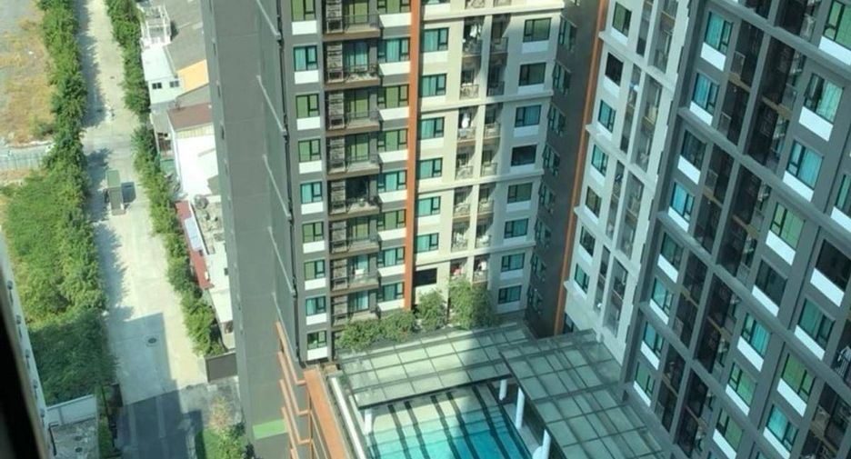 For sale 2 bedrooms condo in Watthana, Bangkok