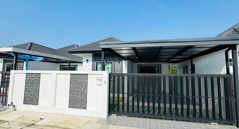 For sale 3 bedrooms house in Bang Lamung, Chonburi
