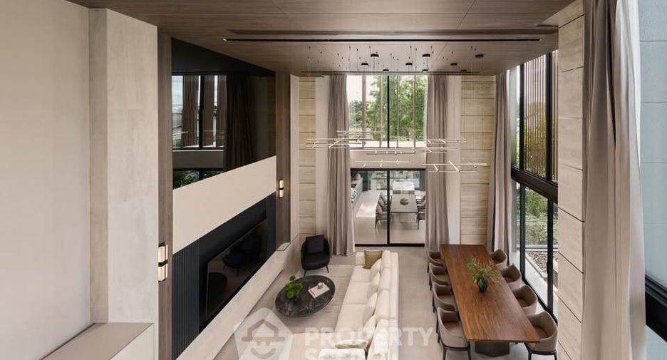 For sale 5 bedrooms apartment in Khlong Toei, Bangkok