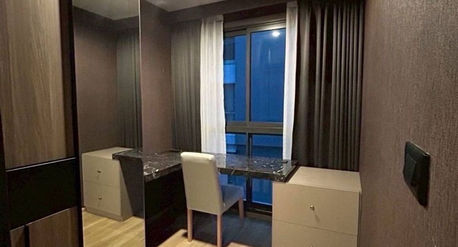 For sale 1 bed condo in Watthana, Bangkok