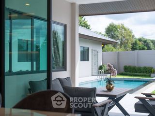 Villa en alquiler y en venta de 5 habitaciones en Bang Lamung, Chonburi