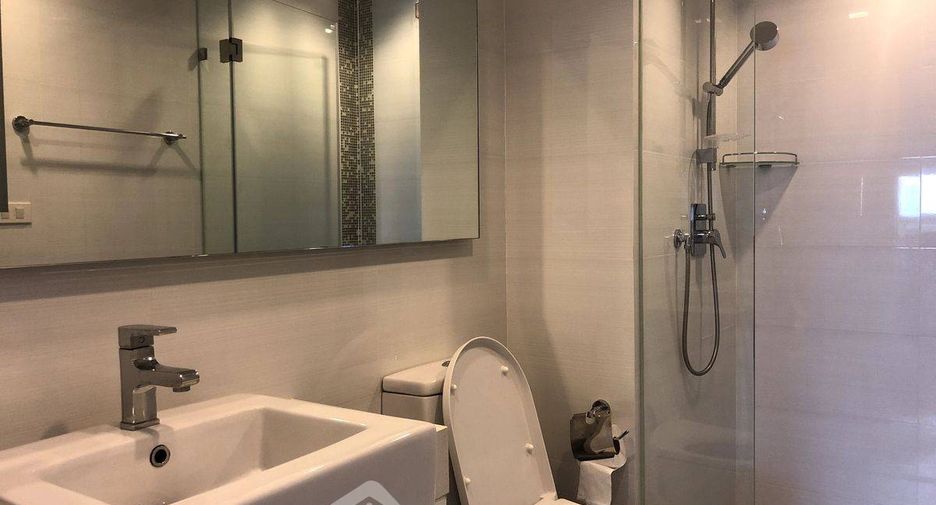 Condo en venta de 1 habitaciones en Sathon, Bangkok