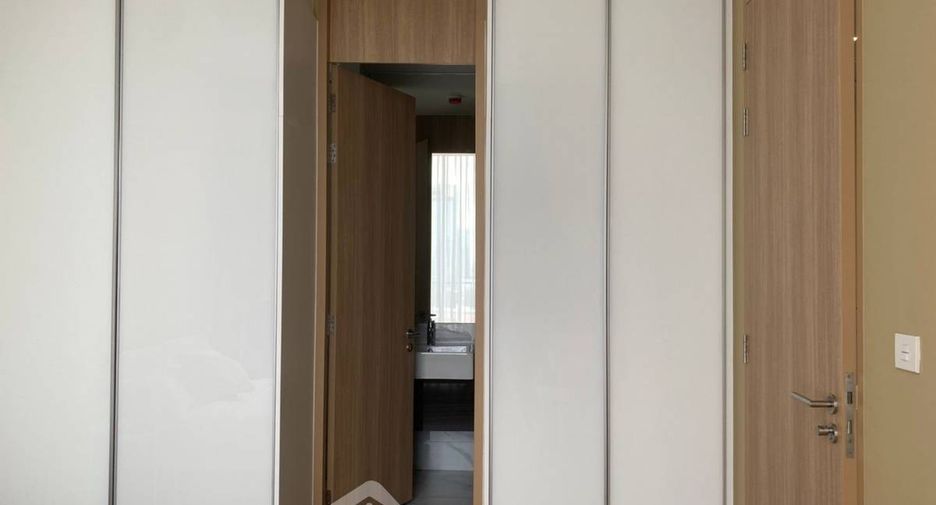 For rent and for sale 1 bed condo in Khlong Toei, Bangkok