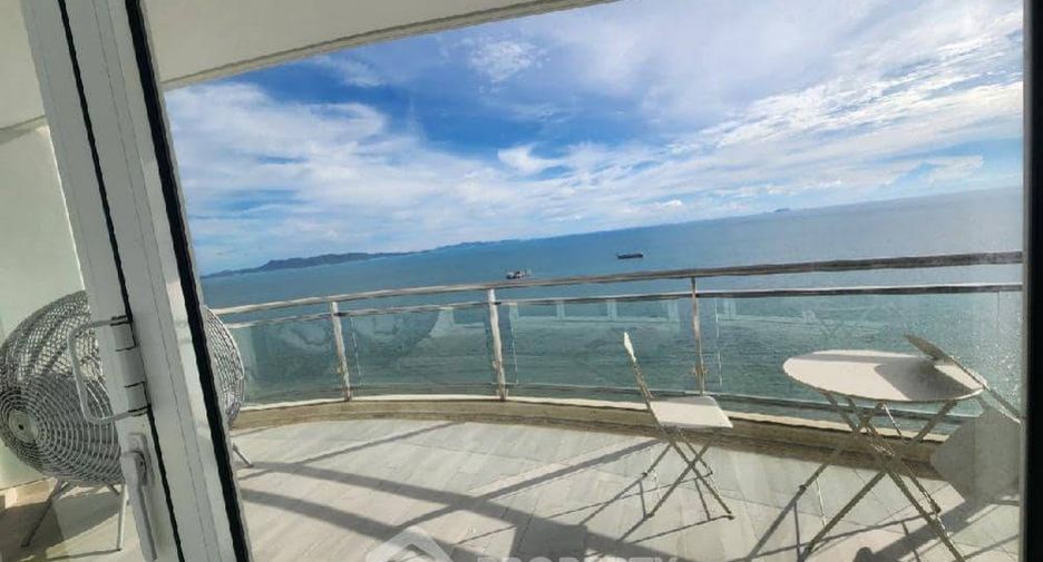 Condo en venta de 3 habitaciones en Jomtien, Pattaya