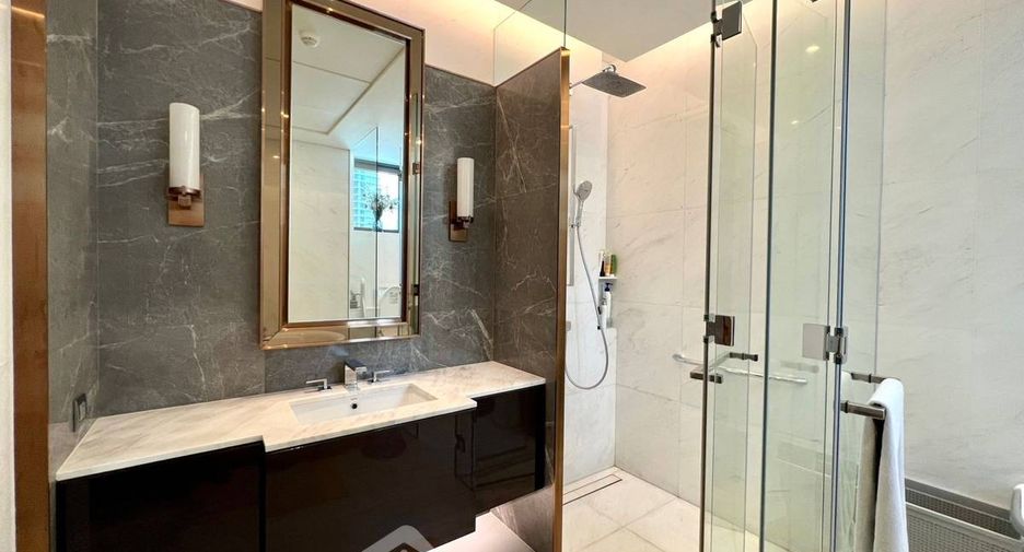 Condo en venta de 2 habitaciones en Pathum Wan, Bangkok