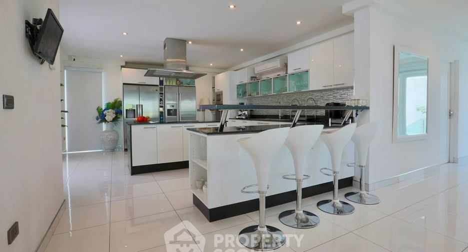 Villa en venta de 6 habitaciones en East Pattaya, Pattaya
