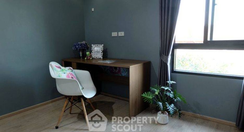 Casa adosada en venta de 3 habitaciones en Suan Luang, Bangkok