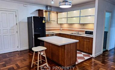 For sale 2 bedrooms condo in Watthana, Bangkok