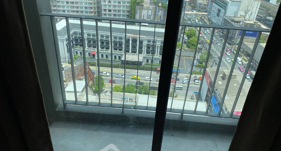 For sale 2 bedrooms condo in Watthana, Bangkok