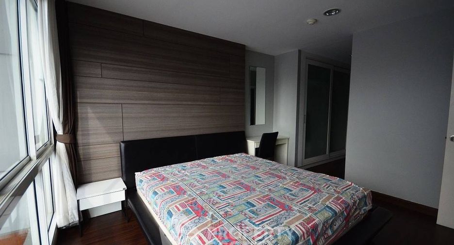 For sale 1 bed condo in Watthana, Bangkok