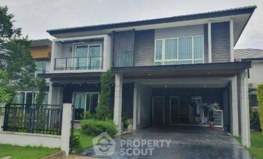 For sale 5 bedrooms house in Sai Mai, Bangkok