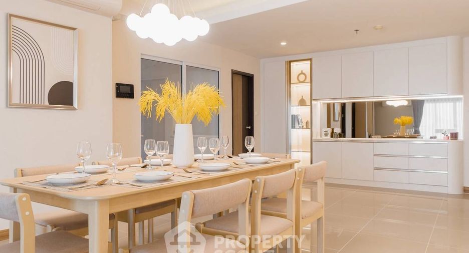 For sale 3 bedrooms condo in Bang Kho Laem, Bangkok