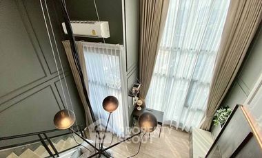 À vendre 1 chambre condo à Khlong Toei, Bangkok