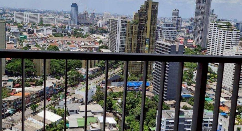 Condo en venta de 2 habitaciones en Chatuchak, Bangkok