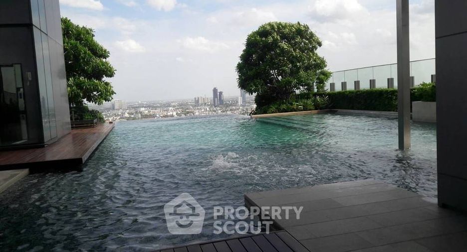 For sale 2 bedrooms condo in Sathon, Bangkok