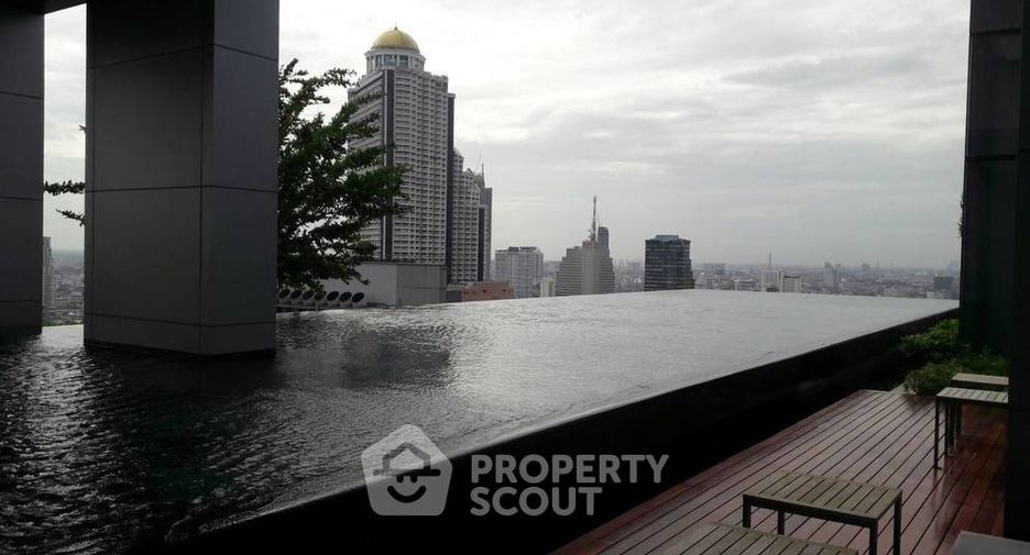 For sale 2 bedrooms condo in Sathon, Bangkok