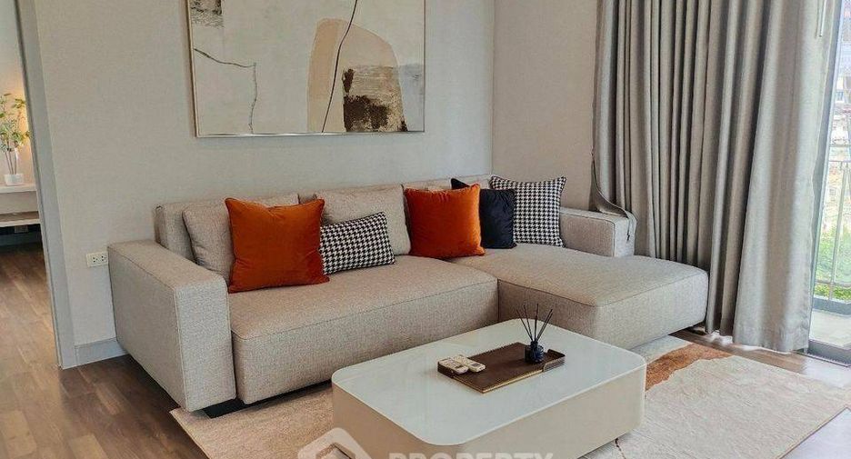 For sale 2 bedrooms condo in Phra Khanong, Bangkok