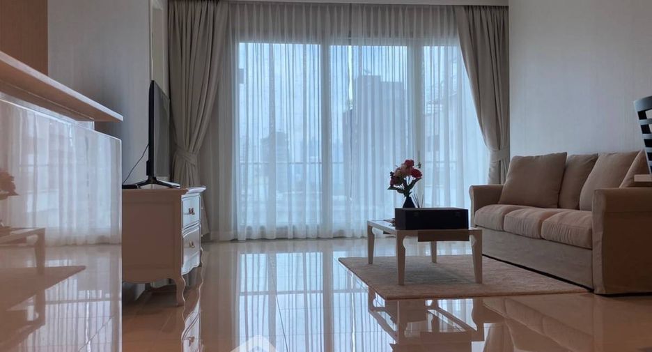 For sale 2 bedrooms condo in Pathum Wan, Bangkok