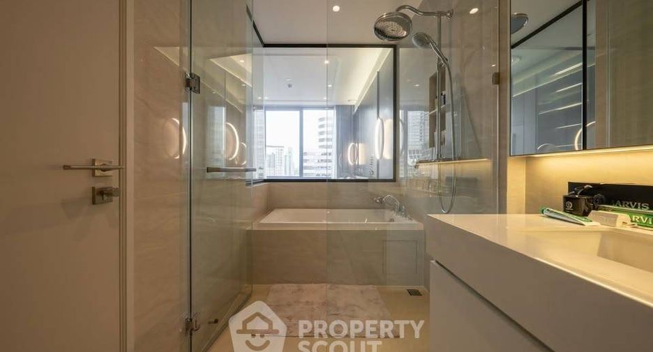 For sale 1 bed condo in Pathum Wan, Bangkok