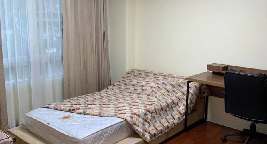 For rent 3 ベッドルーム condo in Watthana, Bangkok