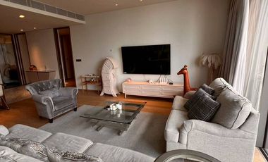 Condo en alquiler de 3 habitaciones en Sathon, Bangkok