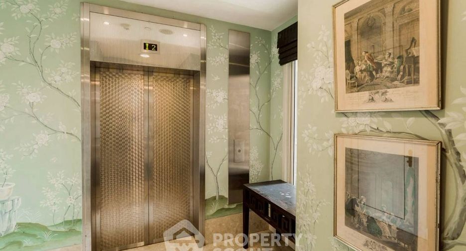 Condo en alquiler de 3 habitaciones en Watthana, Bangkok