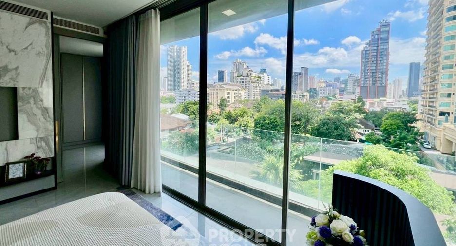 For rent 2 bedrooms condo in Watthana, Bangkok